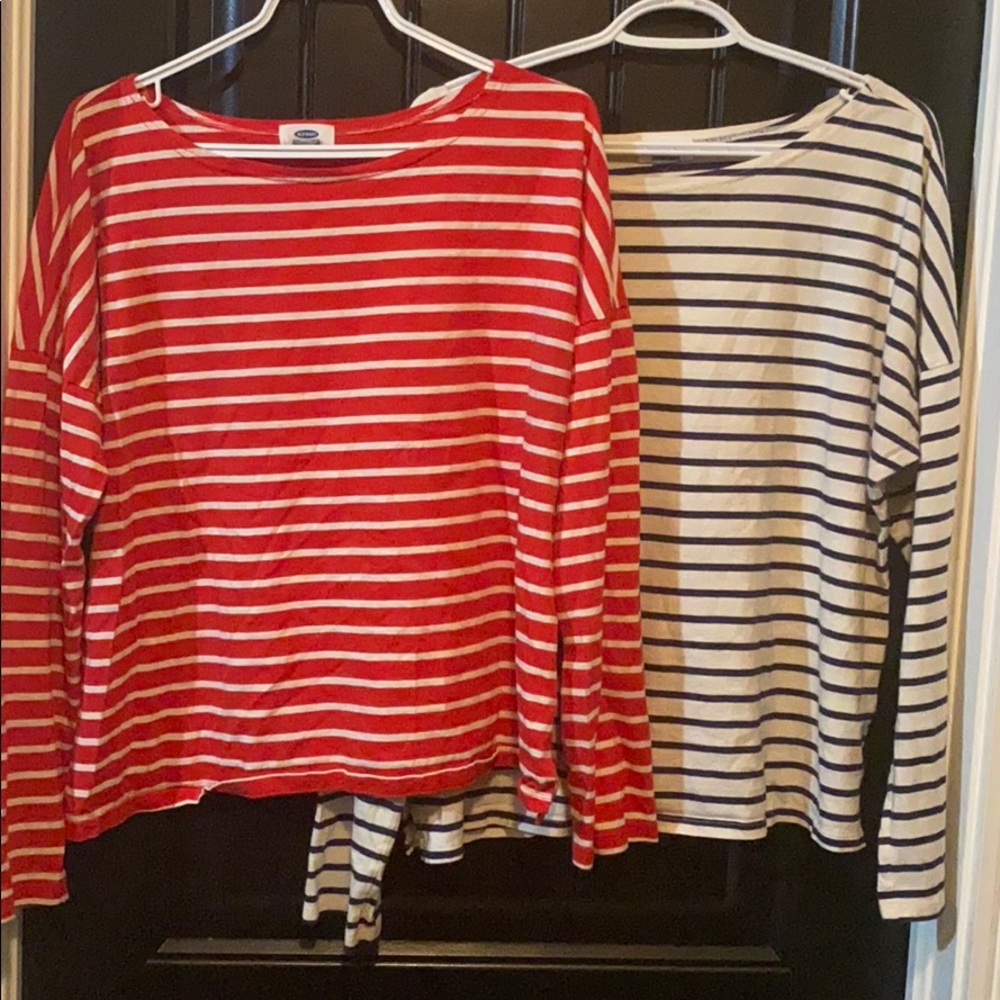 Old Navy Tops - Picture 2 of 4